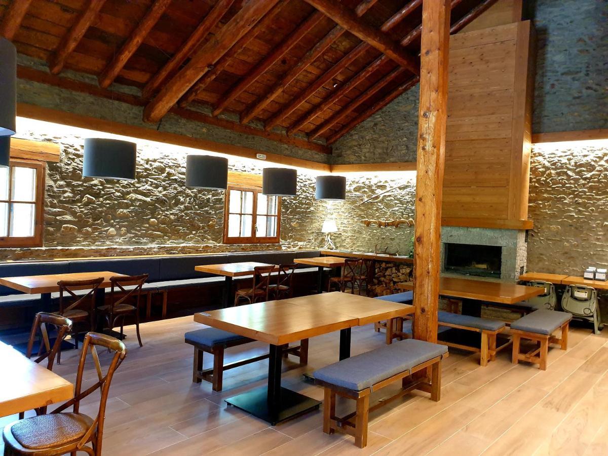 Bungalows Nou Camping La Guingueta D'Aneu Bagian luar foto