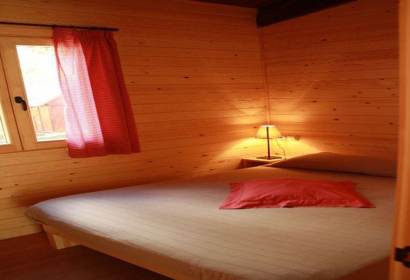 Bungalows Nou Camping La Guingueta D'Aneu Bagian luar foto