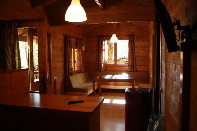 Bungalows Nou Camping La Guingueta D'Aneu Bagian luar foto